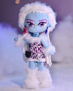 BONECA ABBEY MH AMIGURUMI