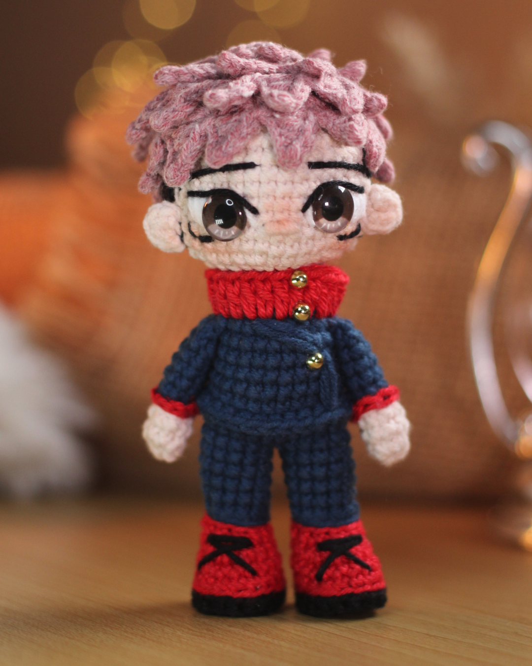 BONECO YUJI AMIGURUMI - Imagem 2